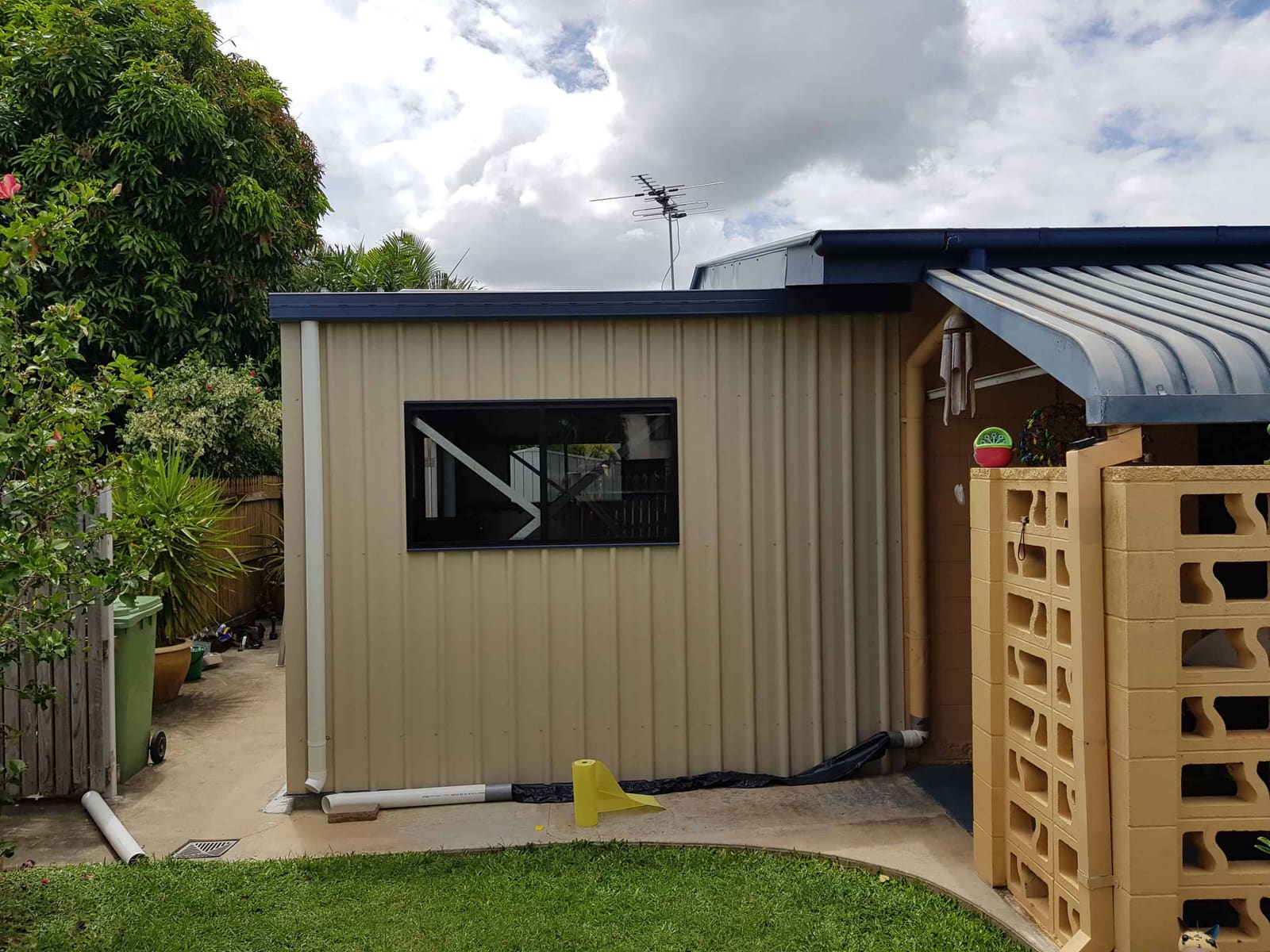 Custom Shed Extending from House - Bryland Sheds Townsville