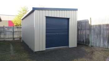 Small yard shed with skillion roof,